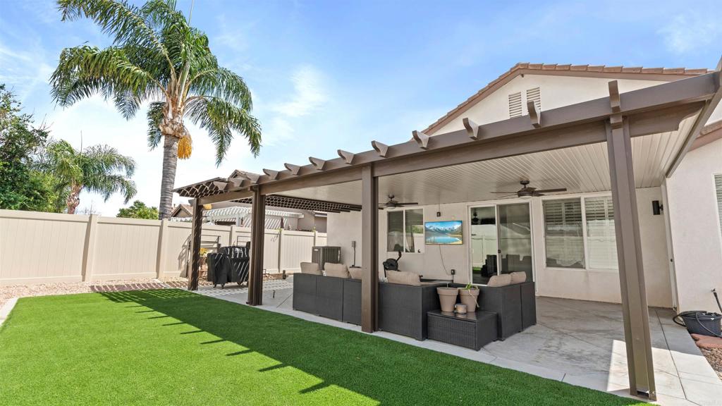 27100 Early Dawn Road Menifee, CA 92584 - Photo 36 of 37