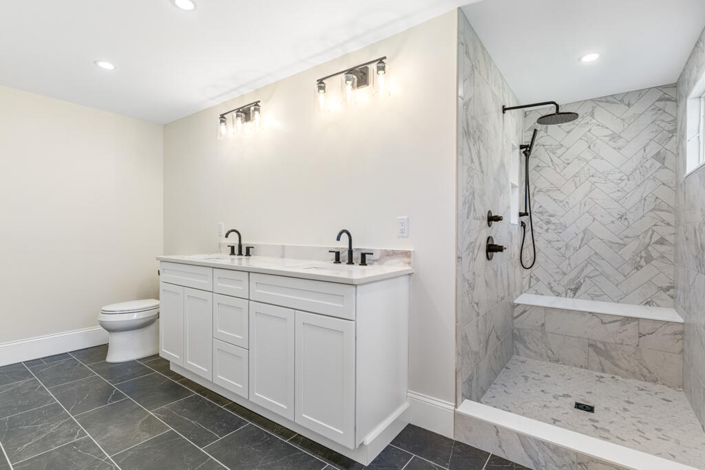 505 Mitchell Road Cape Elizabeth, ME 04107 - Photo 25 of 77 DSC05200