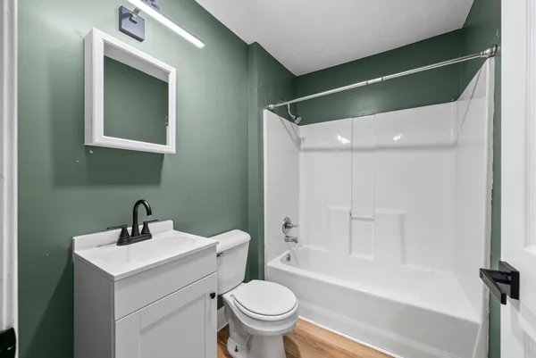 $1,200 | 1251 Daniel Street, Clarksville, TN 37040