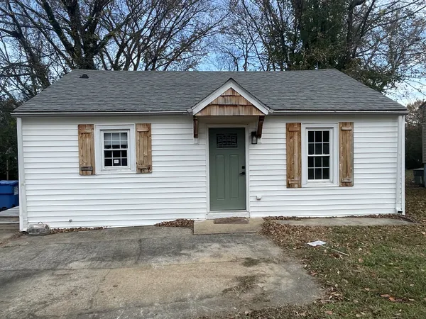 $1,200 | 1251 Daniel Street, Clarksville, TN 37040