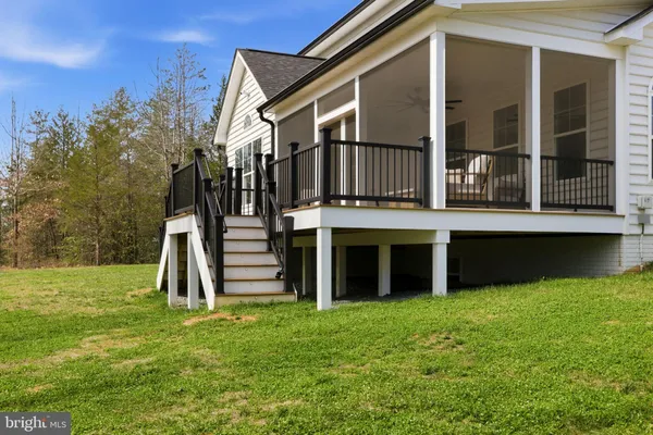 $1,070,000 | 301 Kingdom Drive, Fredericksburg, VA 22406