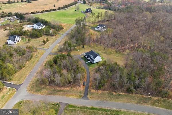 $1,070,000 | 301 Kingdom Drive, Fredericksburg, VA 22406