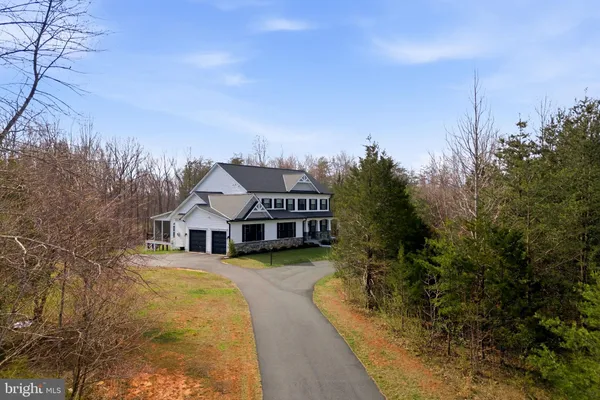 $1,070,000 | 301 Kingdom Drive, Fredericksburg, VA 22406