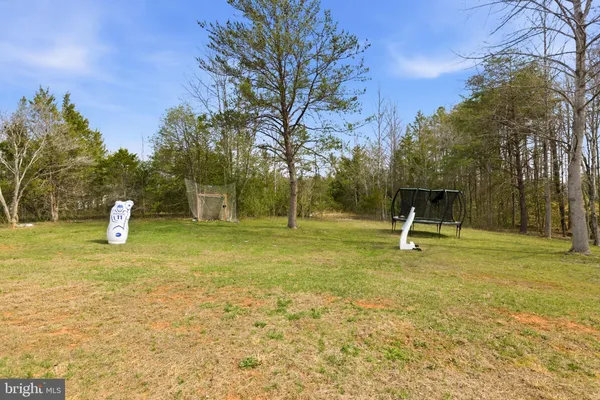 $1,070,000 | 301 Kingdom Drive, Fredericksburg, VA 22406