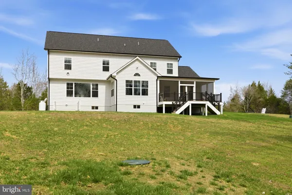$1,070,000 | 301 Kingdom Drive, Fredericksburg, VA 22406