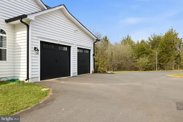 $1,070,000 | 301 Kingdom Drive, Fredericksburg, VA 22406