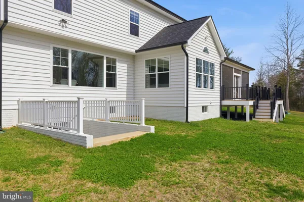 $1,070,000 | 301 Kingdom Drive, Fredericksburg, VA 22406