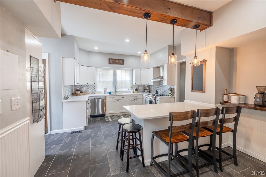 141 Hampton Road Syracuse, NY 13203 - Photo 11 of 39 Kitchen