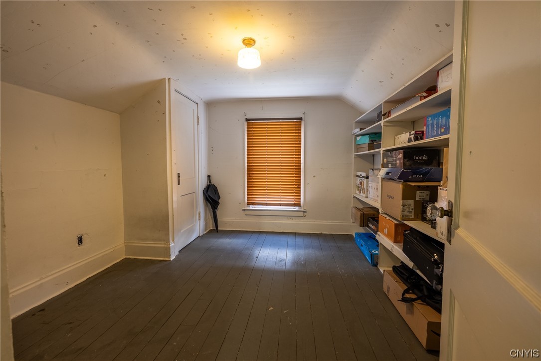 141 Hampton Road Syracuse, NY 13203 - Photo 34 of 39 Attic