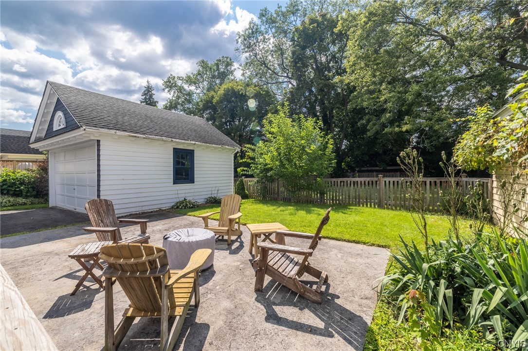 141 Hampton Road Syracuse, NY 13203 - Photo 37 of 39