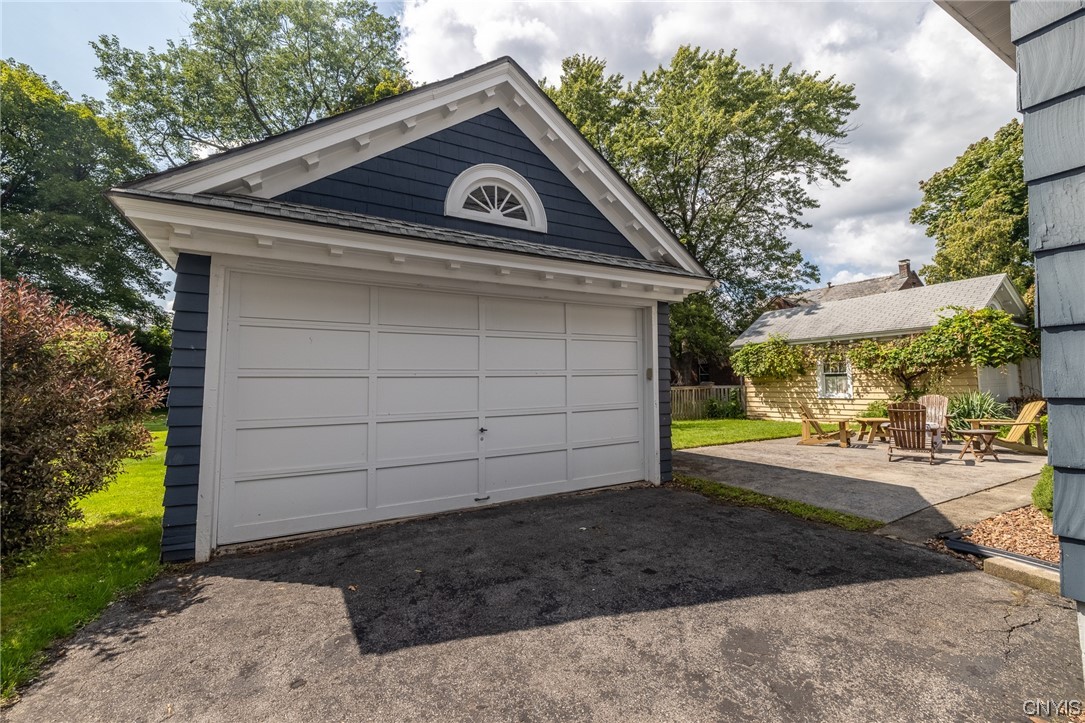 141 Hampton Road Syracuse, NY 13203 - Photo 38 of 39