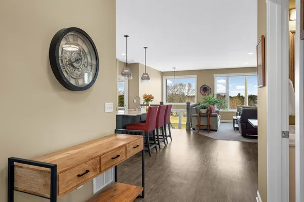 $600,000 | 11136 6th St Circle North, Lake Elmo, MN 55042