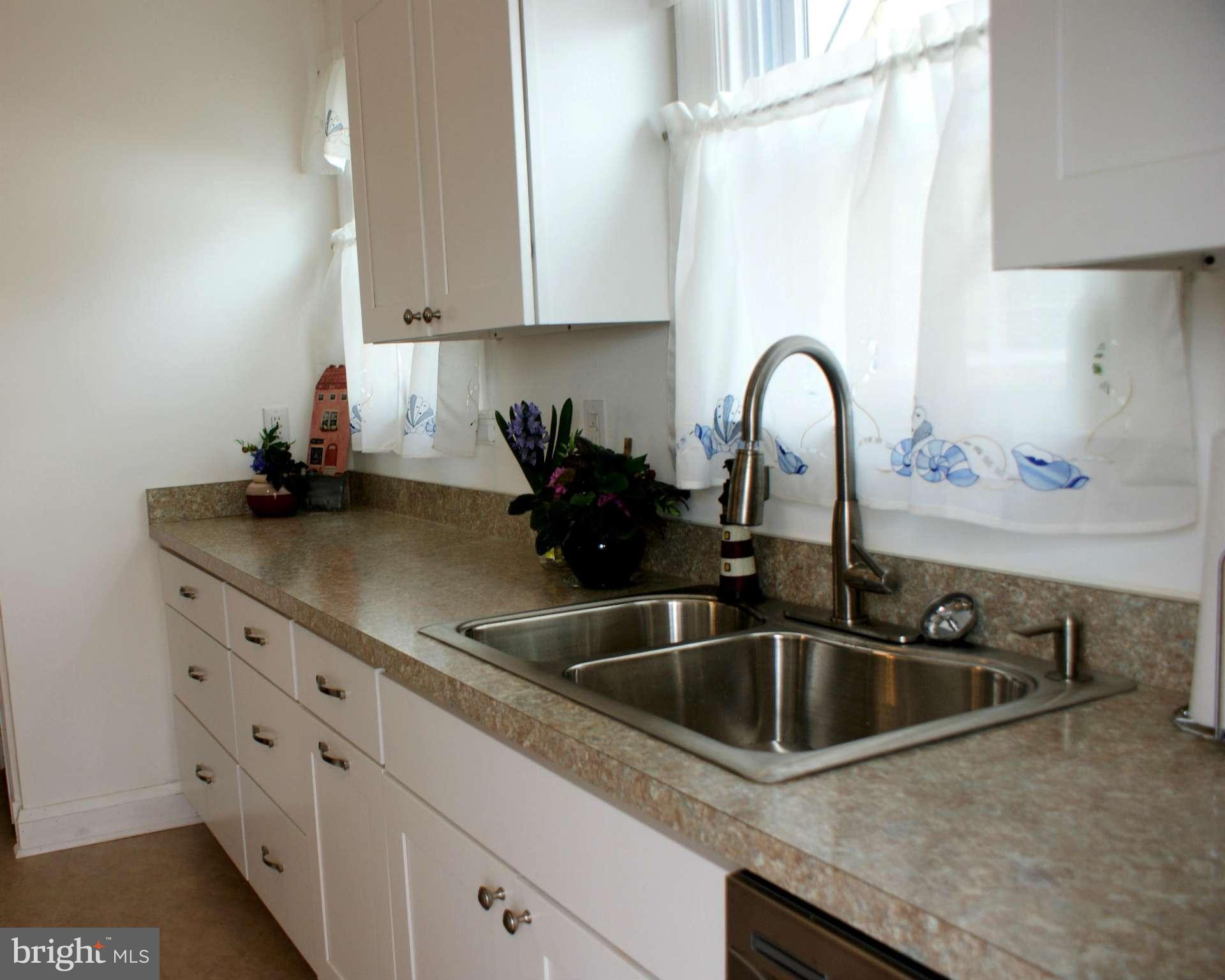 6901 Old Harford Road Baltimore, MD 21234 - Photo 14 of 28 Kitchen