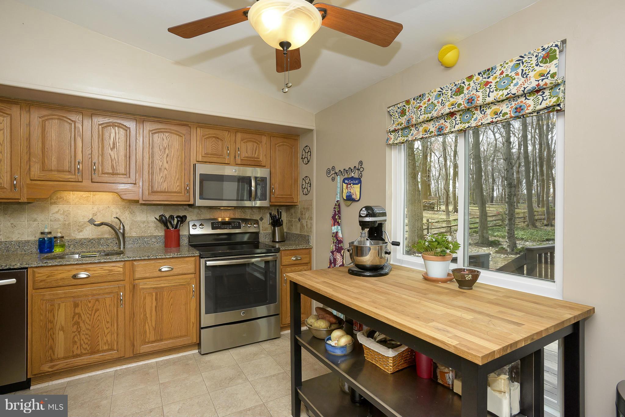 6264 Sandchain Road Columbia, MD 21045 - Photo 6 of 30 Kitchen