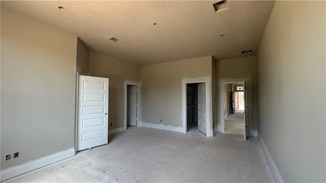 an empty room with closet