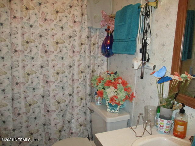 7997 Breezy Point Road West Melrose, FL 32666 - Photo 15 of 23 IMG_2060