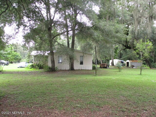 7997 Breezy Point Road West Melrose, FL 32666 - Photo 6 of 23 IMG_2051