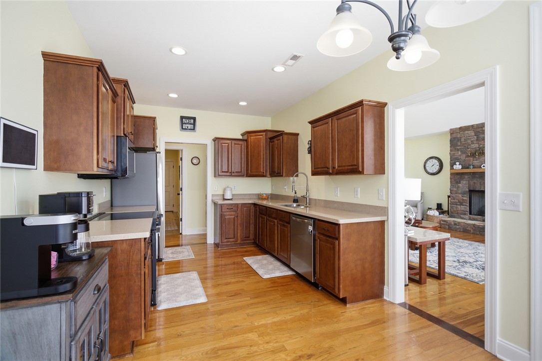 516 Serria Way Seneca, SC 29678 - Photo 13 of 47