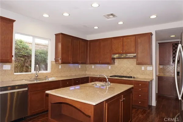 $875,000 | 25652 Via Sarah, Wildomar, CA 92595