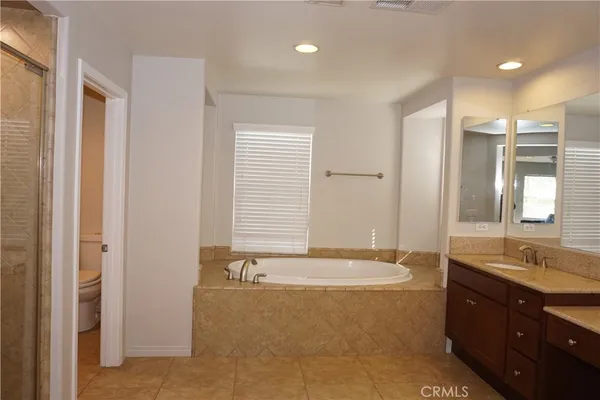 $875,000 | 25652 Via Sarah, Wildomar, CA 92595