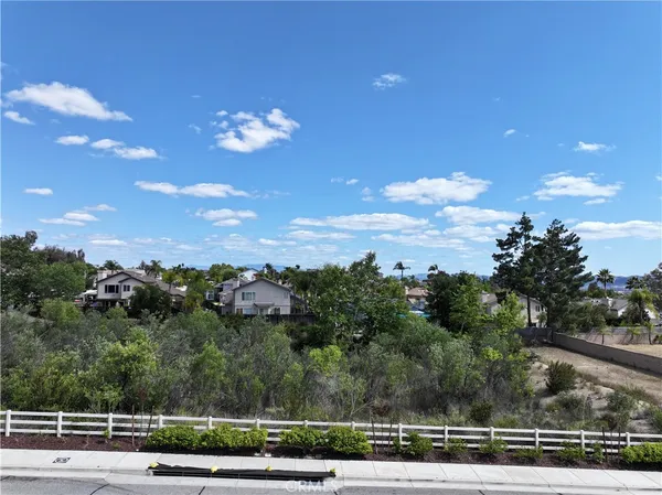 $875,000 | 25652 Via Sarah, Wildomar, CA 92595