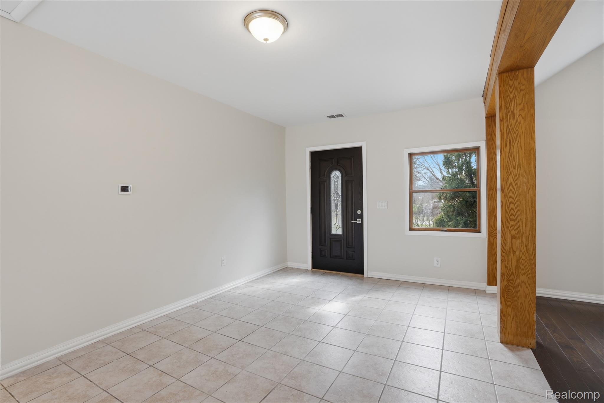 12913 9 mile rd-6.jpg