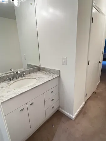 $5,395 | 650 Chestnut Street, Unit 209, San Francisco, CA 94133