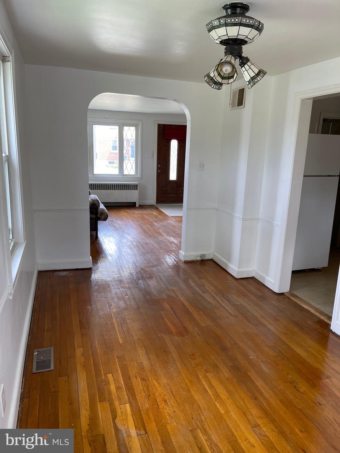 1212 Haverhill Road Baltimore, MD 21229 - Photo 6 of 18 Hardwood floors!