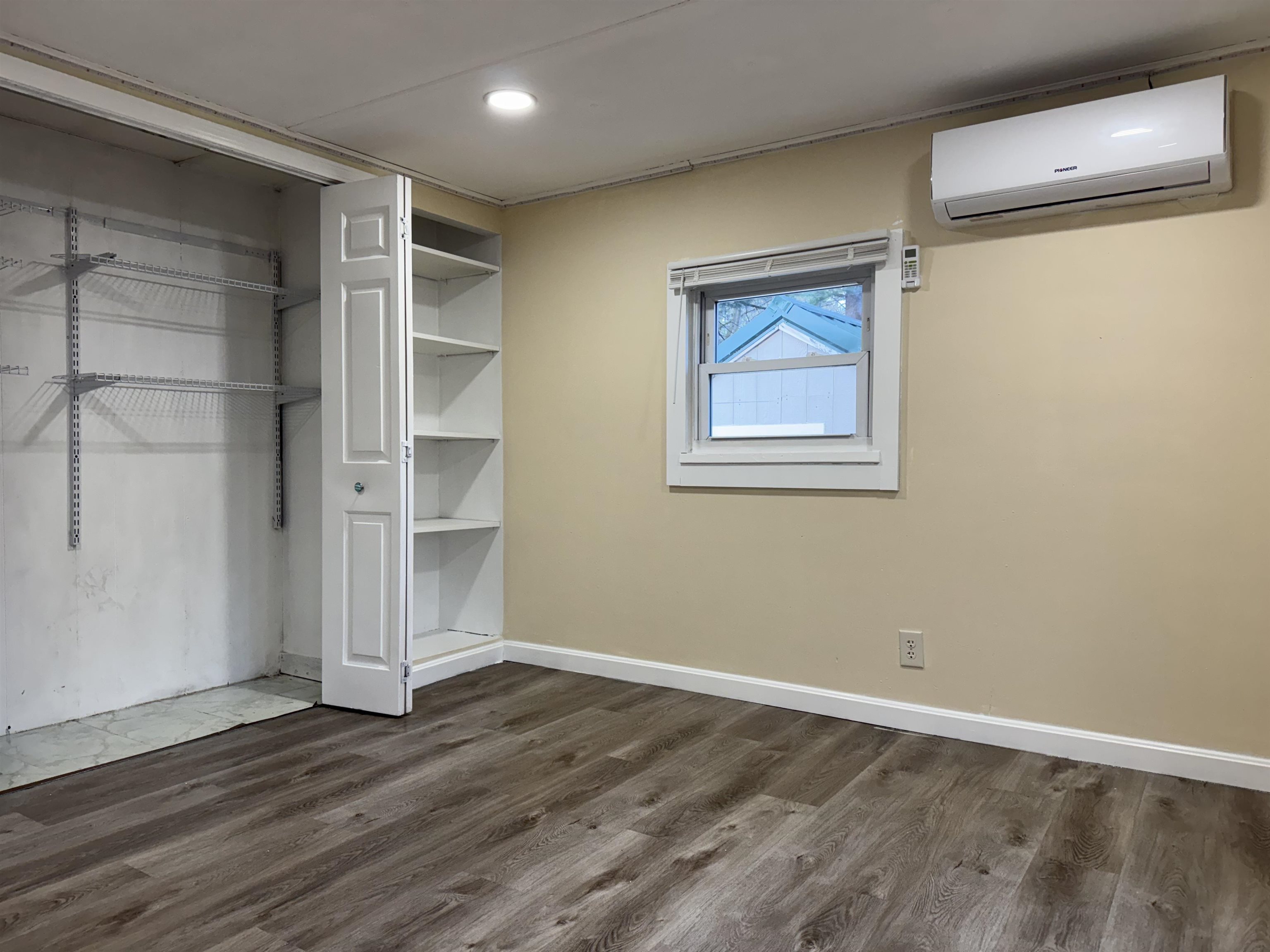 27 Mavis Avenue Rochester, NH 03839 - Photo 31 of 36