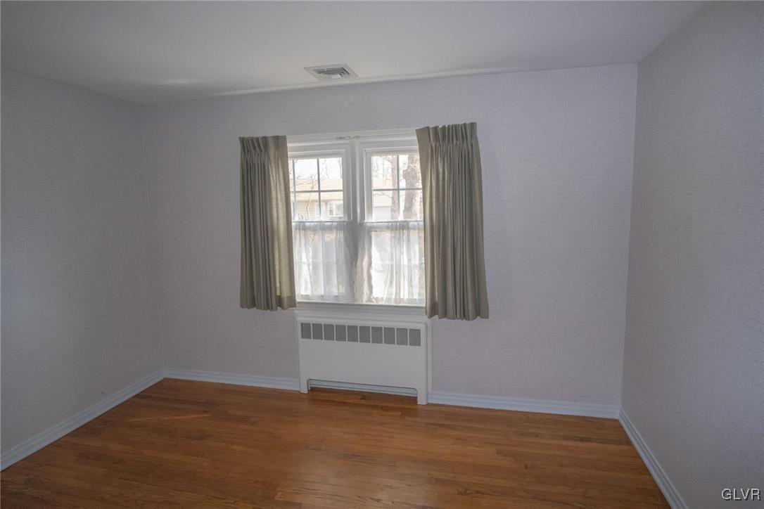 3063 Cornwall Road Bethlehem, PA 18017 - Photo 11 of 40 Gallery Image 11