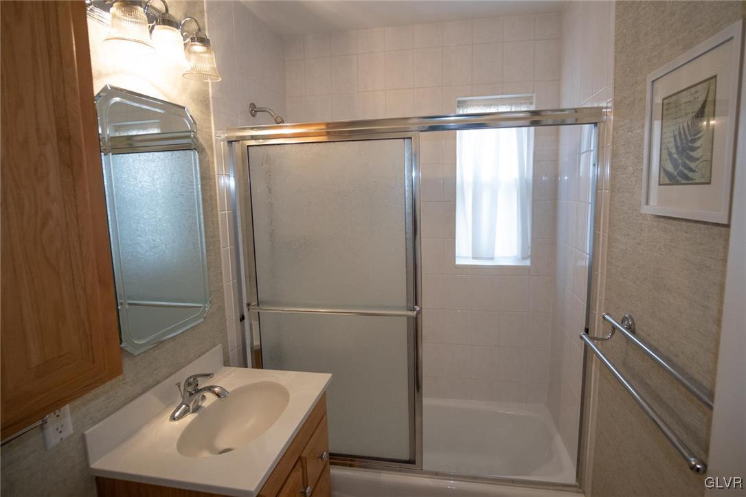 3063 Cornwall Road Bethlehem, PA 18017 - Photo 15 of 40 Gallery Image 15