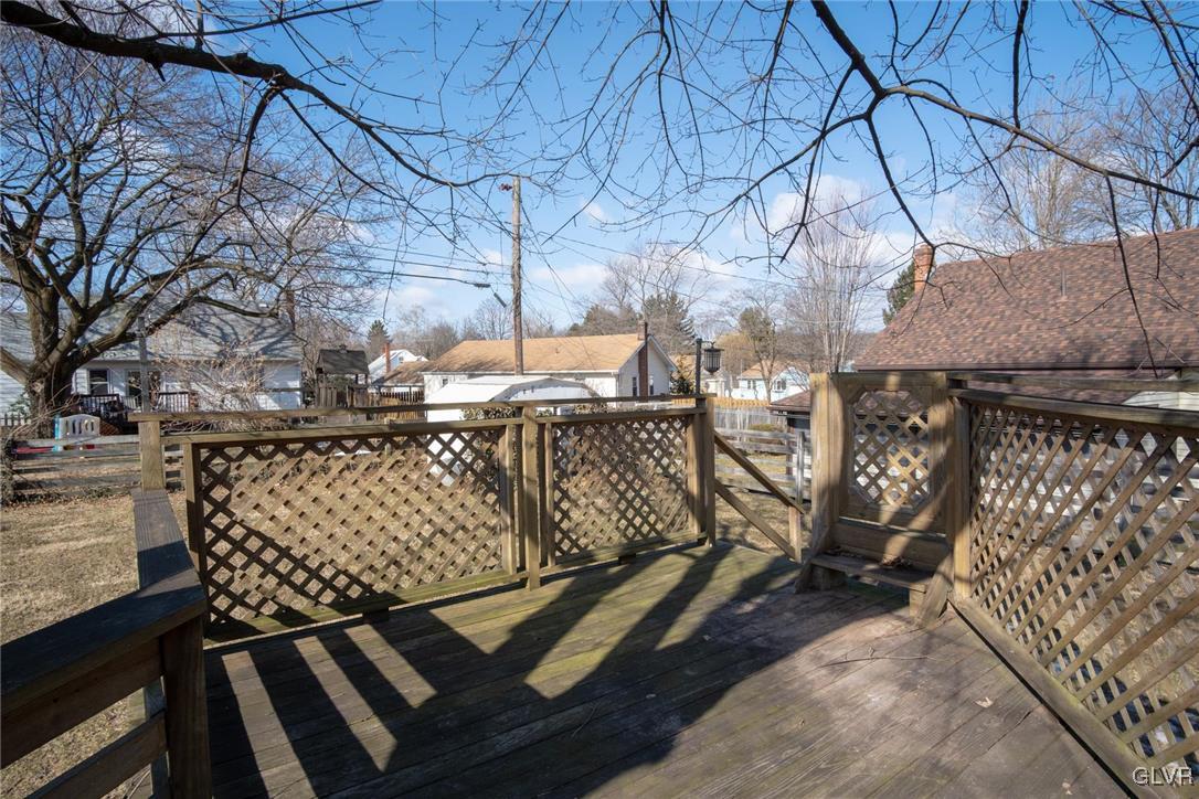 3063 Cornwall Road Bethlehem, PA 18017 - Photo 35 of 40 Gallery Image 35