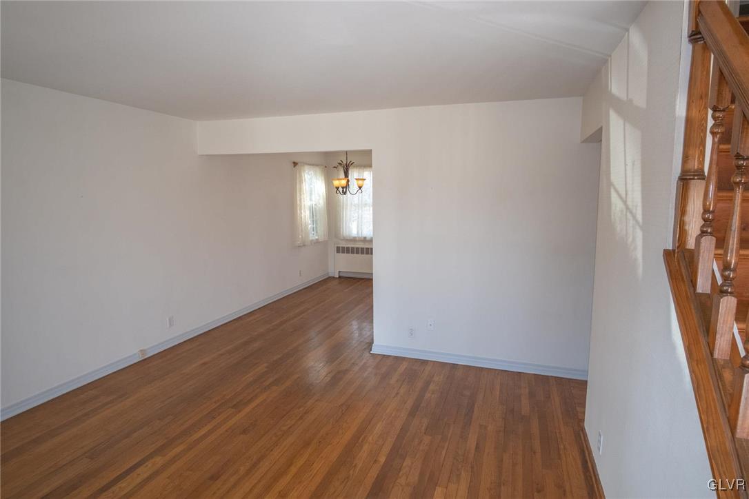 3063 Cornwall Road Bethlehem, PA 18017 - Photo 5 of 40 Gallery Image 5
