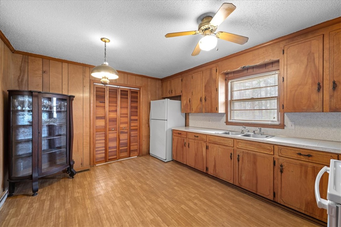 206 Polaris Street Anderson, SC 29621 - Photo 9 of 28 Gallery Image 9