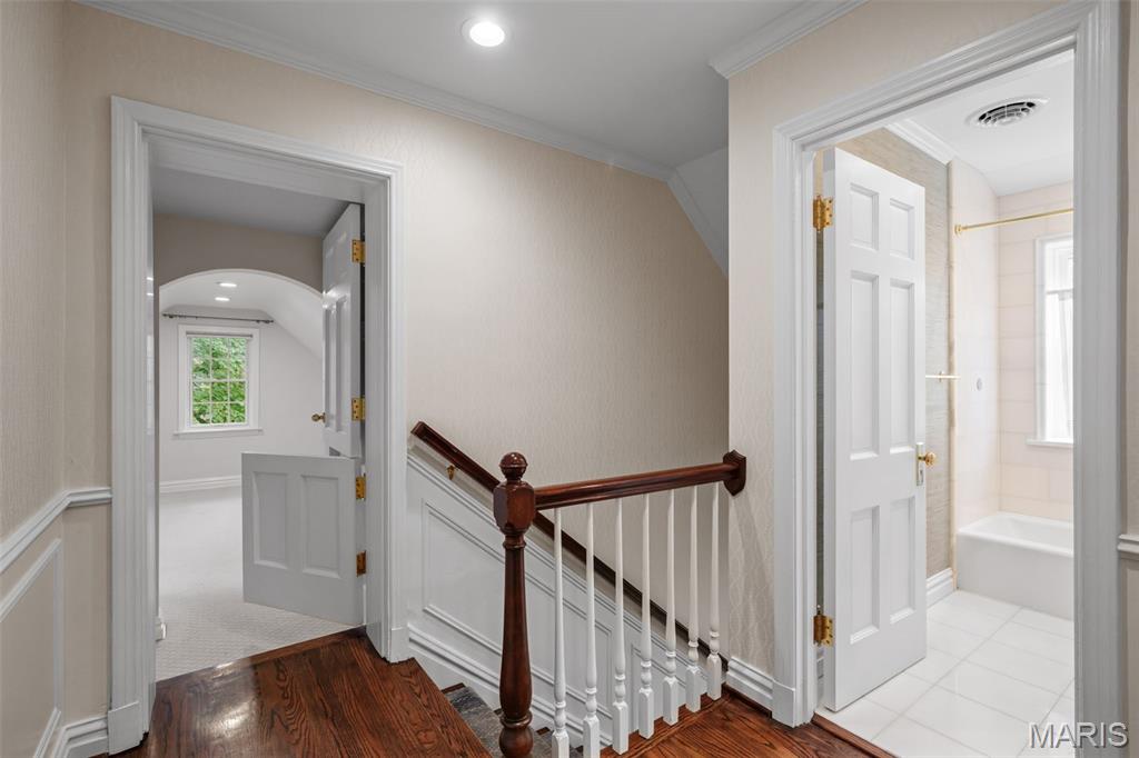 1 Willow Hill Road Ladue, MO 63124 - Photo 13 of 19