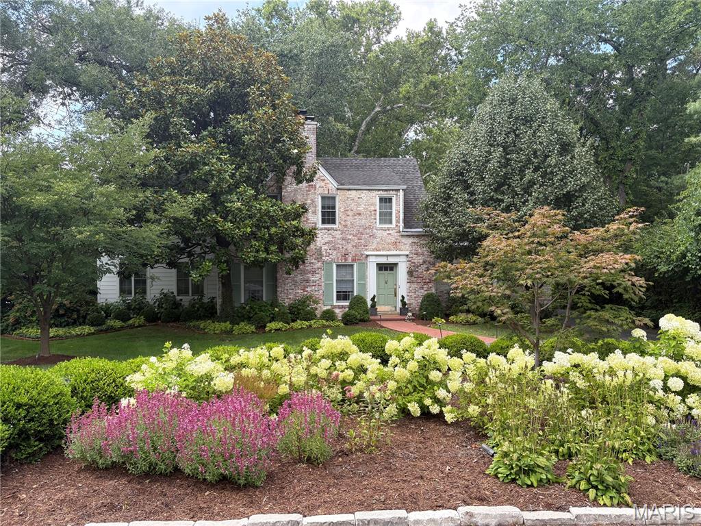 1 Willow Hill Road Ladue, MO 63124 - Photo 2 of 19