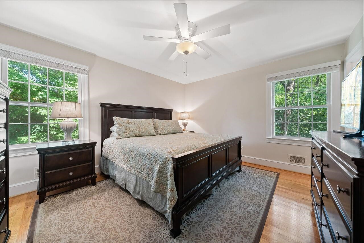 5005 Rembert Drive Raleigh, NC 27612 - Photo 18 of 29 Photo 18