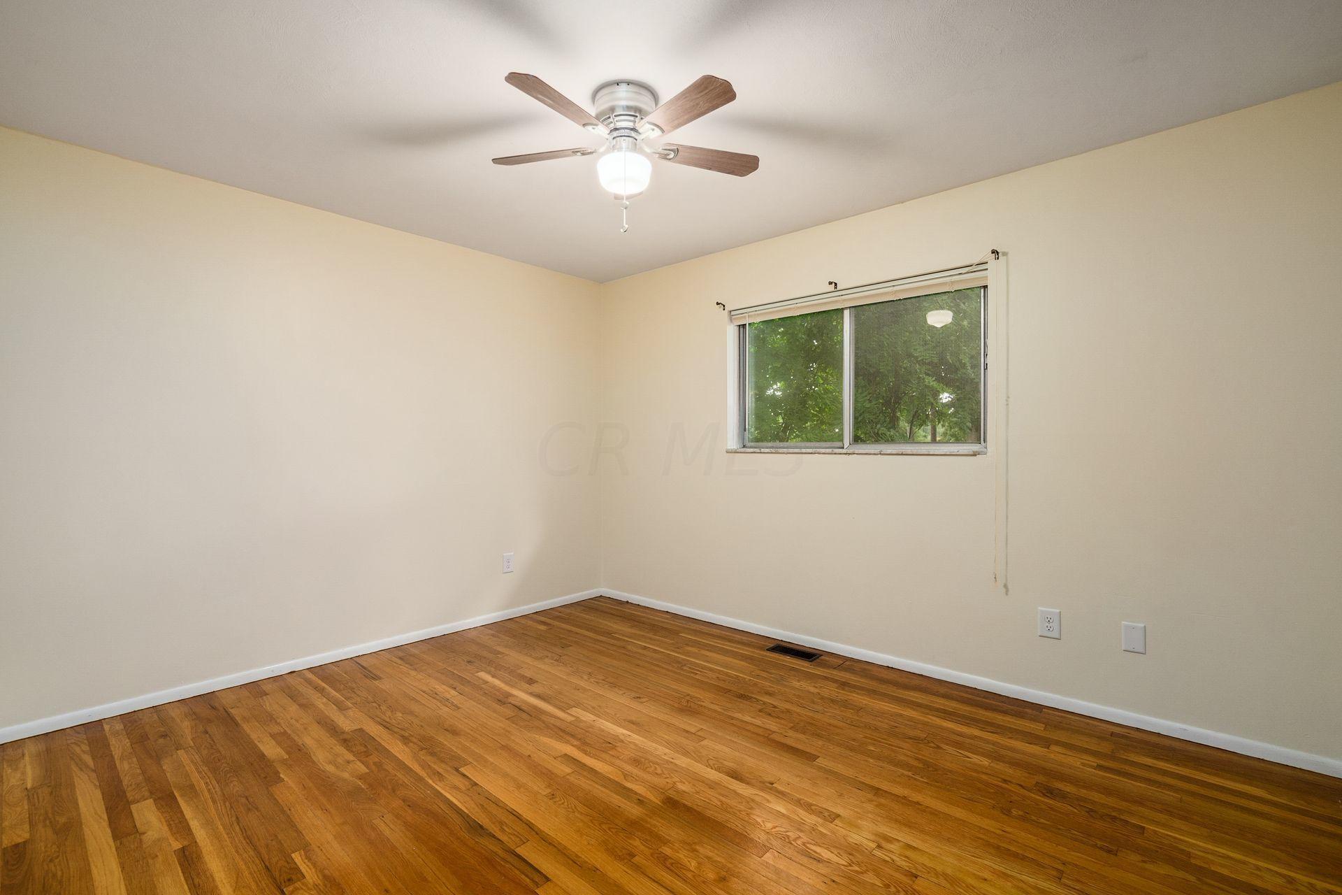 5591 Norcross Road Columbus, OH 43229 - Photo 14 of 25 Gallery Image 14
