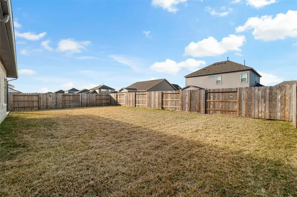 $2,650 | 10918 Amador Peak Drive, Rosharon, TX 77583