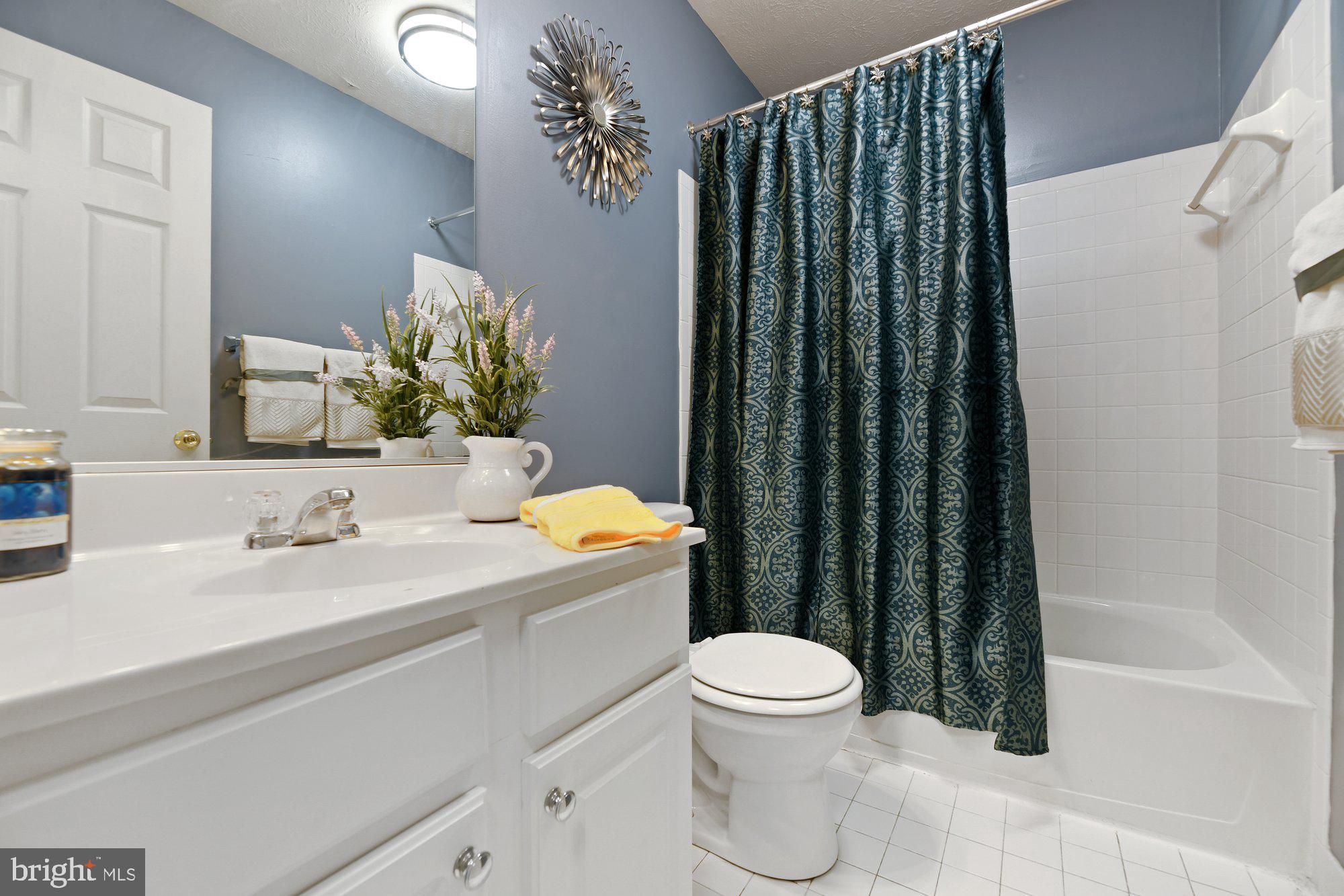 839 Lowe Road Baltimore, MD 21220 - Photo 20 of 30 Hallway Bath