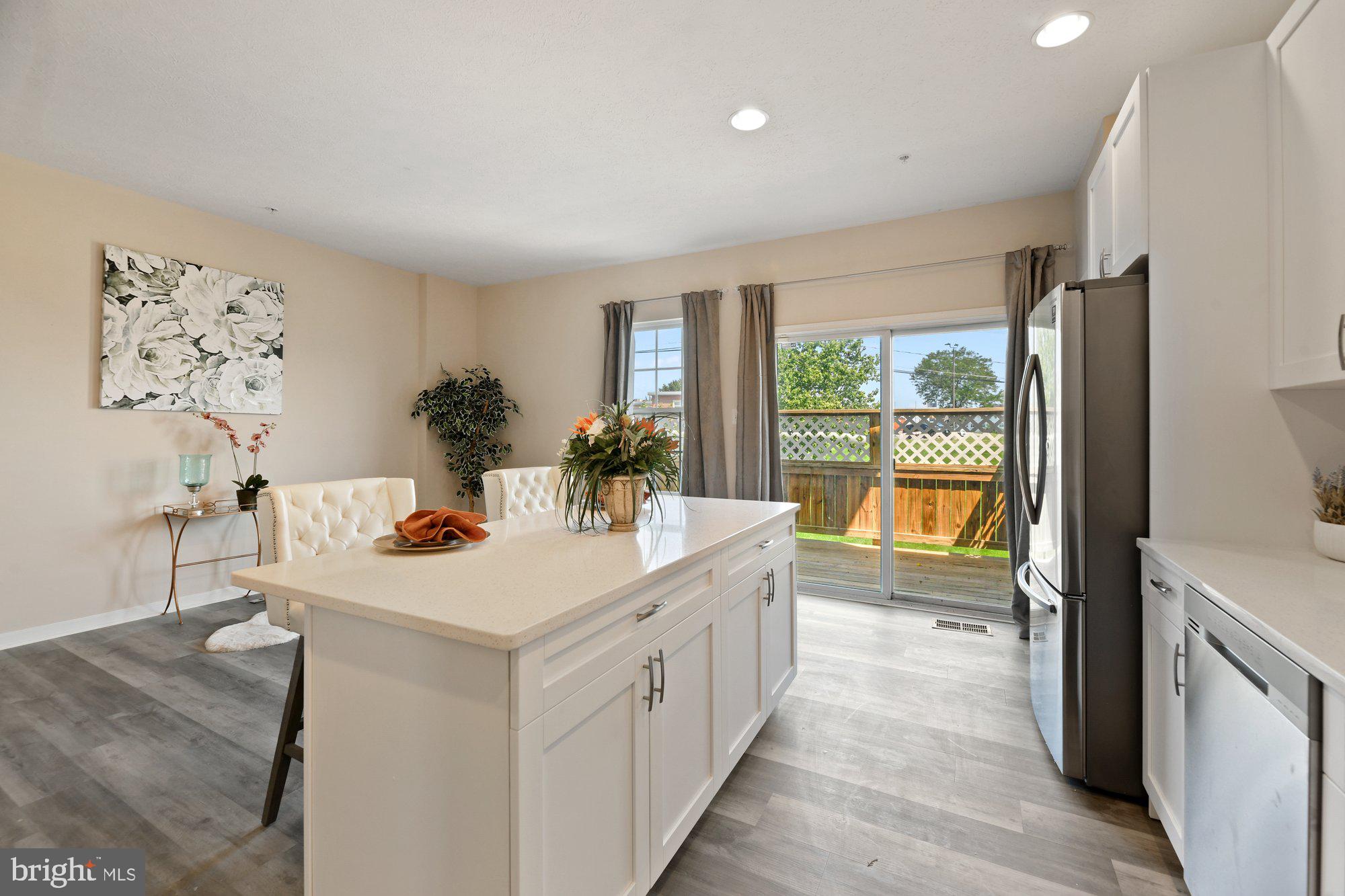 839 Lowe Road Baltimore, MD 21220 - Photo 4 of 30