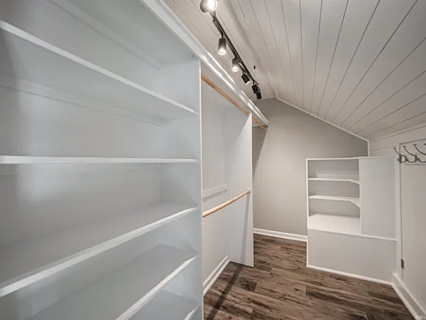 $369,900 | 32 West Fletchall Avenue, Poseyville, IN 47633