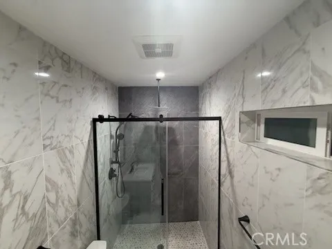 $2,000 | 25561 1/2 Novela Way, Valencia, CA 91355