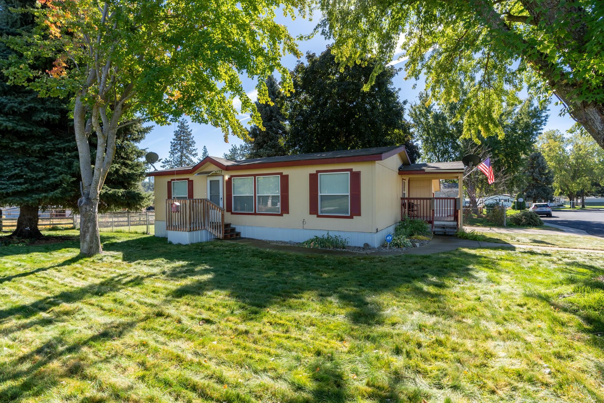3110 East Chattaroy Road, Unit 1 Chattaroy, WA 99003 - Photo 1 of 36 Gallery Image 1