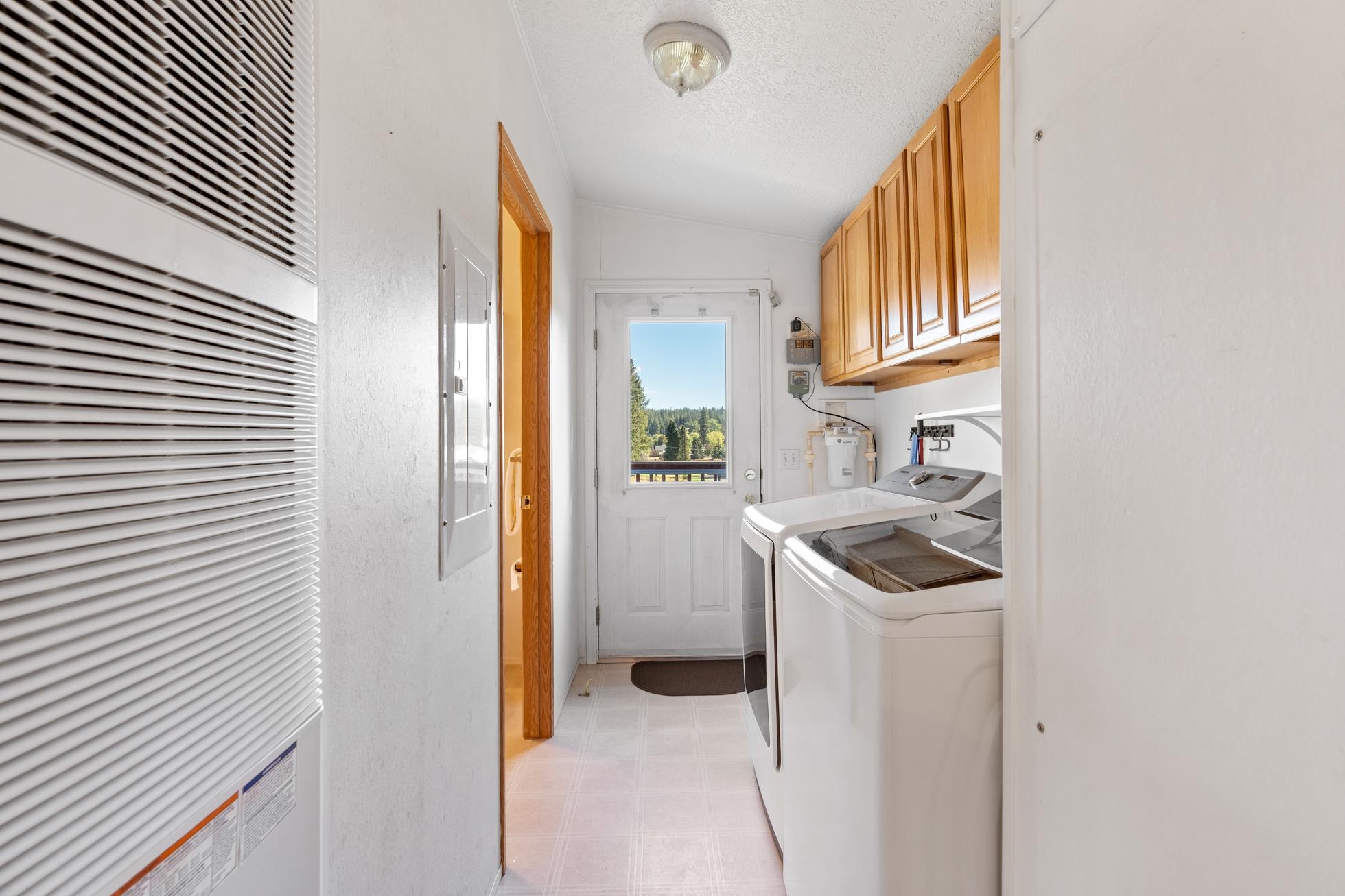 3110 East Chattaroy Road, Unit 1 Chattaroy, WA 99003 - Photo 13 of 36 Gallery Image 13