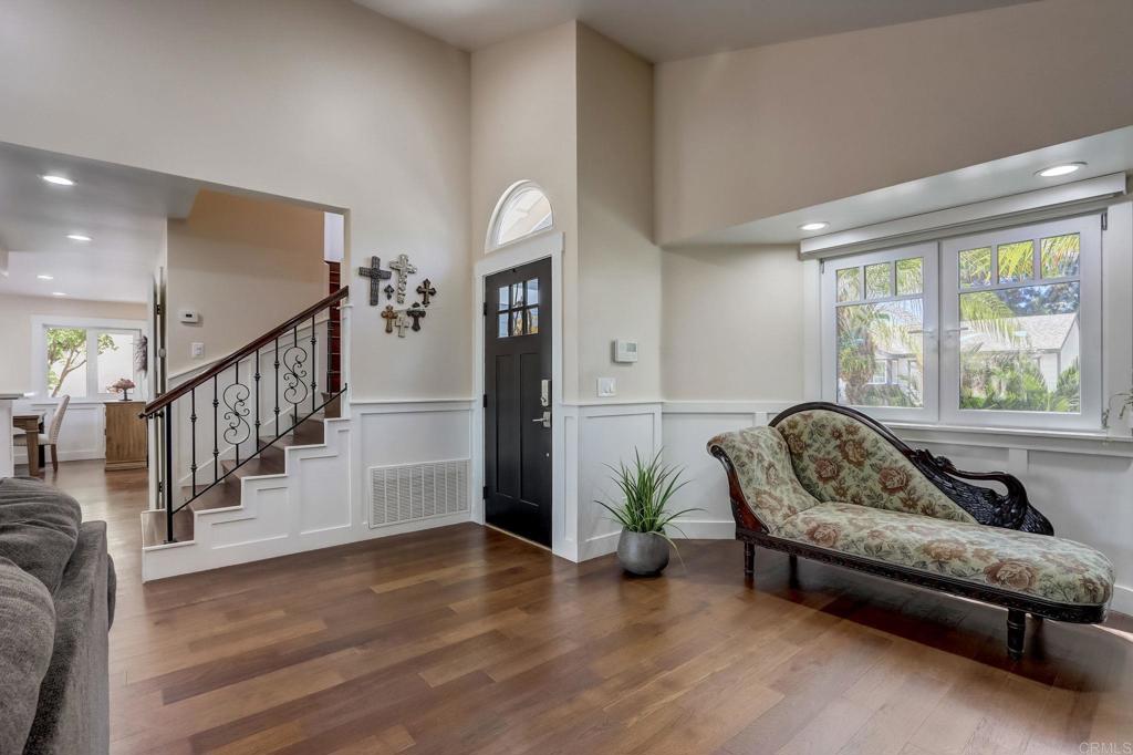 2035 Waterbury Chula Vista, CA 91913 - Photo 3 of 26 a living room with furniture and wooden floor