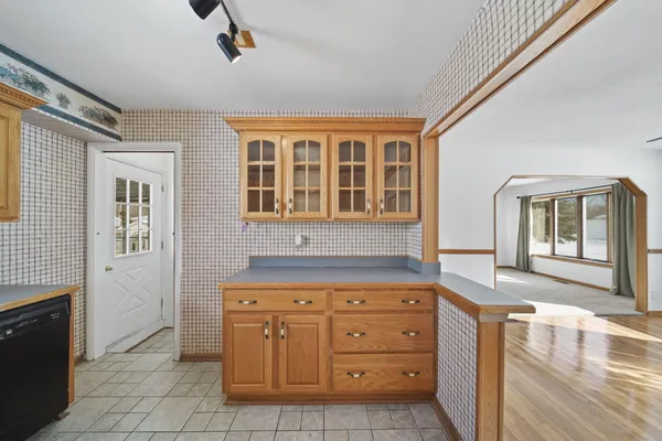 $210,000 | 1840 Taylor Drive, Adrian, MI 49221