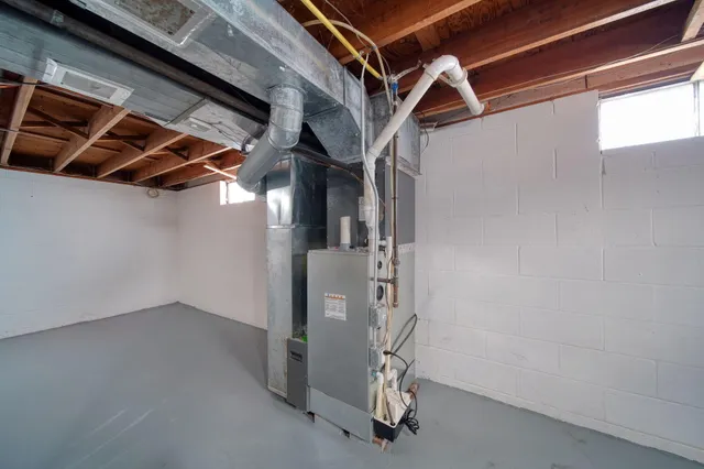 $209,900 | 1840 Taylor Drive, Adrian, MI 49221