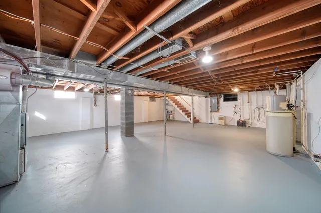 $209,900 | 1840 Taylor Drive, Adrian, MI 49221