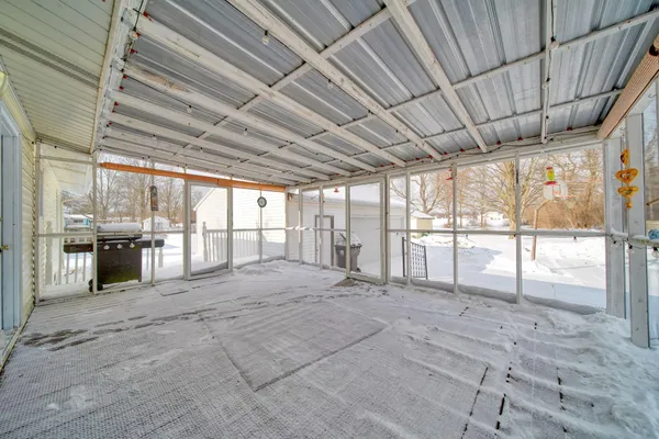 $210,000 | 1840 Taylor Drive, Adrian, MI 49221